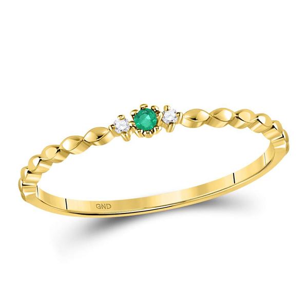 Emerald Solitaire Diamond-accent Stackable Ring .03 Cttw 10kt Yellow Gold