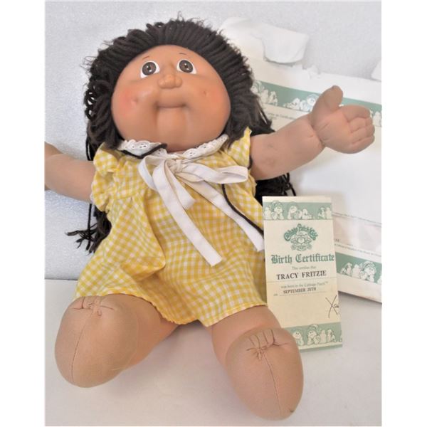 Vintage Cabbage Patch Doll - 1985 - Girl with Brown Yarn Hair - WITH Birth Certificate