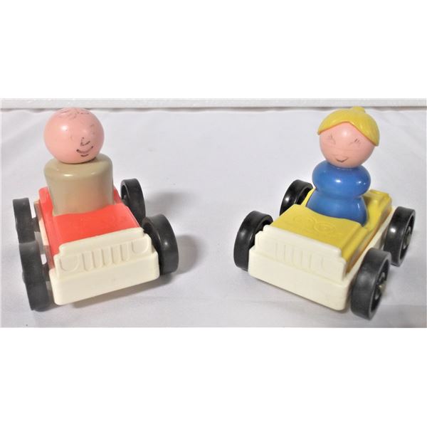 Vintage Fisher-Price Little People - Two Cars, Two People