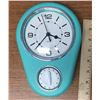 Image 2 : Turquoise Kitchen Clock with Timer - Tested and Works Great