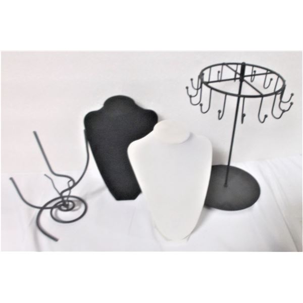 Jewelry Displays/Stands