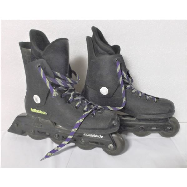 Pair of In-Line Roller Skates Size 7