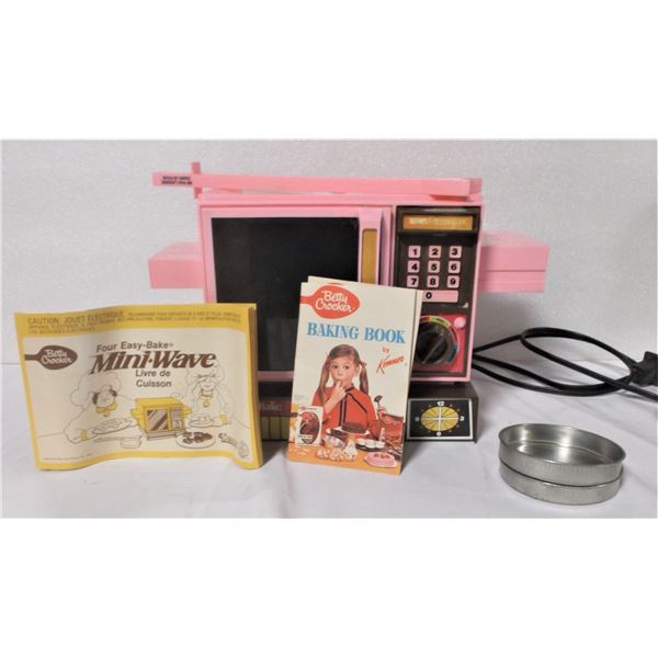 Vintage Easy Bake Oven