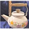 Image 3 : Tea Pot - White with Floral Design