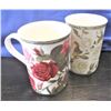 Image 2 : Four Royal Bone China Mugs - Roses - Pink has small chip