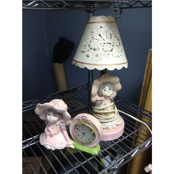 Vintage Clock and Matching Lamp, Lamp tested and works, Windup Clock did not work