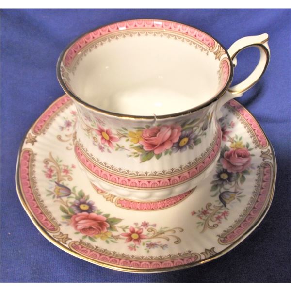 Tea Cup - Queen's Bone China - Richmond Pattern