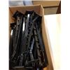 Image 3 : BOX OF SLAT WALL HOOKS