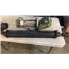 Image 2 : 1/3HP PUMP, HYDRAULIC PISTON 26X3 AND HYDRAULIC GEAR MOTOR