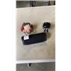 Image 1 : JBL BLUETOOTH SPEAKER AND 2 FUNKO POP FIGURES - DOTA2 AND BATMAN WHO LAUGHS