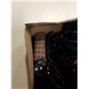 Image 4 : BOX OF LOST PROPERTY SUNGLASSES
