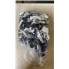 Image 1 : BAG OF EARBUDS AND CHARGING CORDS