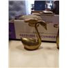Image 8 : BOX OF BRASS COLLECTIBLES