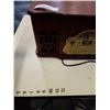 Image 2 : EMERSON RECORD PLAYER RADIO