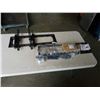 Image 1 : 110-150LB TV WALL MOUNT AND OTHER TV WALL MOUNT - FIXED POSITION