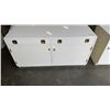 Image 2 : WHITE 2 DRAWER DRESSER WITH NIGHTSTAND AND KEYS