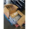 Image 1 : BOX OF NEW WIRE SHELVES
