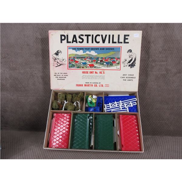 Plasticville House Unit No HU. 6 - Made in Canada
