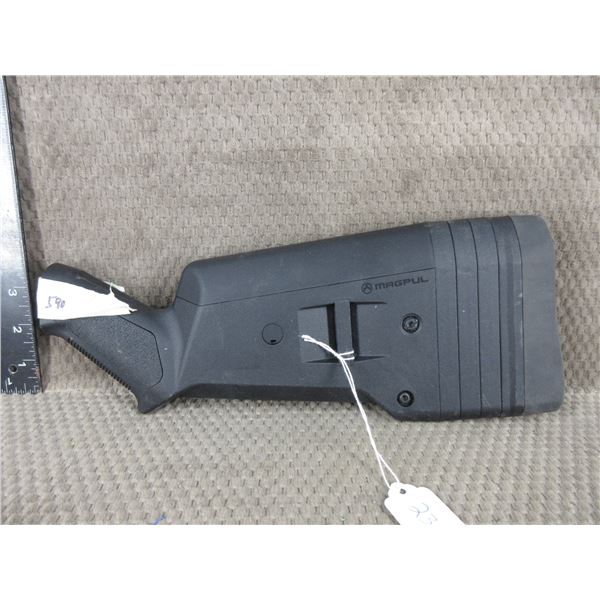 Mossberg Model 590 Magpull Stock