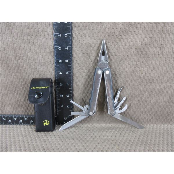 Leatherman Blast Muli-Tool with Leather Belt Pouch Unused