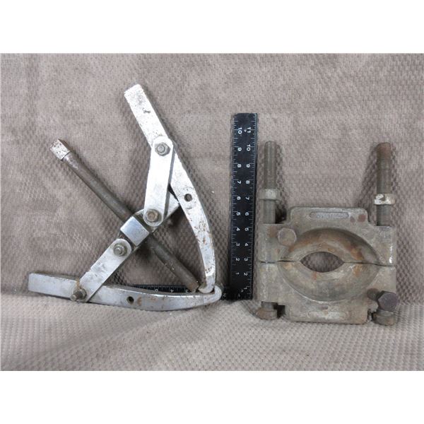2 - Large Gear or Bearing Pullers