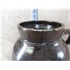 Image 5 : Vintage 1 Gallon Brown Stoneware Bean Pot