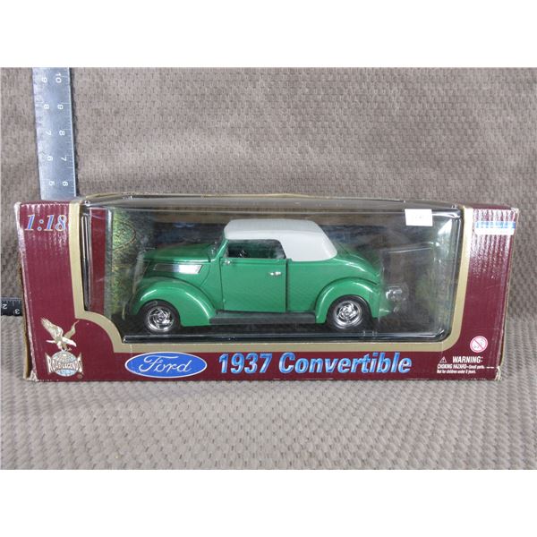 1937 Ford Convertible - Road Legends 1:18