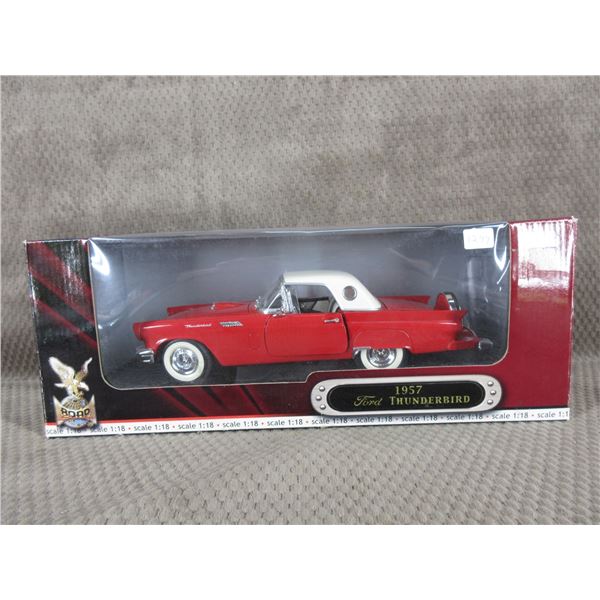 1957 Ford Thunderbird - Road Signature 1:18 Diecast