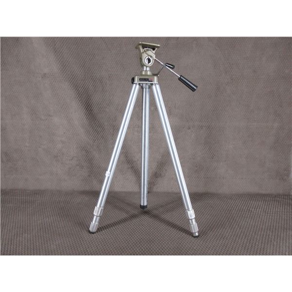 Quick-Set Model 6000 Camera Tripod