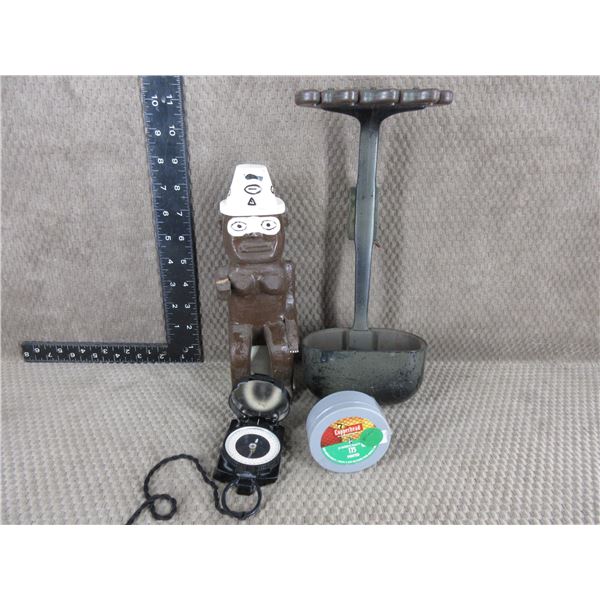 Native Wood Statue, 22 Pelets, Quiver, Compass