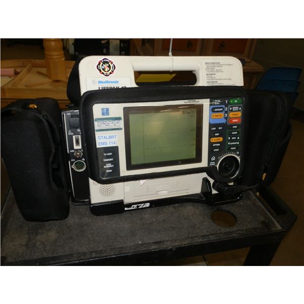 Lifepak 12 Defibrillator