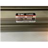 Image 8 : LOT OF SMC CDQ2A40-100DCM CYLINDERS