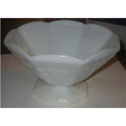 old vintage MILK GLASS GRAPE FRUIT BOWL #2030772