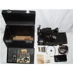 Singer featherweight sewing machine 221-1 #2054779