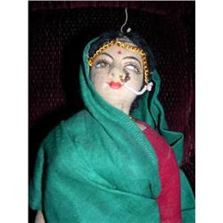 12  Cloth International India Doll On Stand #2075025