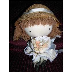 7" Joan Walsh Anglund 1968 Pocket Doll W/ #2075396