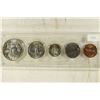 Image 2 : 1962 US SILVER UNC YEAR SET IN PLASTIC CASE