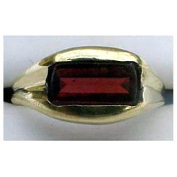 10K garnet ring  (size 5) #2025841