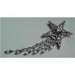 Costume: Butler and Wilson Star Spray Brooch #2026495