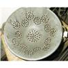 Image 1 : Grey Colander Graniteware #2026556