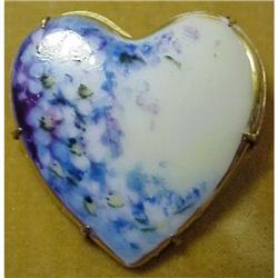 VICTORIAN PORCELAIN BROOCH  #2051301