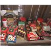 Image 1 : Large shelf lot of assorted Coca-Cola collectables