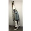 Image 1 : Folding patio umbrella & folding clothes drying rack