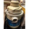 Image 3 : Bissell Deep cleaning carpet & upholstery machine & a wet dry shop vac