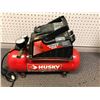 Image 1 : Husky 3 gallon/100 max PSI electric air compressor