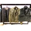 Image 3 : Approx. 30 pieces of actors wardrobe military clothing from the sci-fi show
