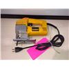 Image 2 : DeWalt #DW313 electric jigsaw