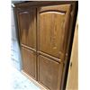 Image 1 : Oak 2 door entertainment cabinet