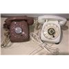 Image 2 : 2 Vintage 1970s/80s rotary telephones