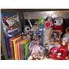 Image 2 : Shelf lot of vintage Peanuts collectibles - Snoopy dolls/books/cars & etc